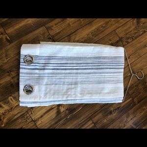 Linen blend curtains